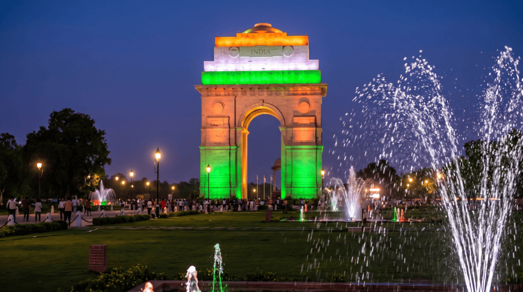 The beautifully illuminated arch of India Gate, making it one of the most popular civic places to visit in Delhi.