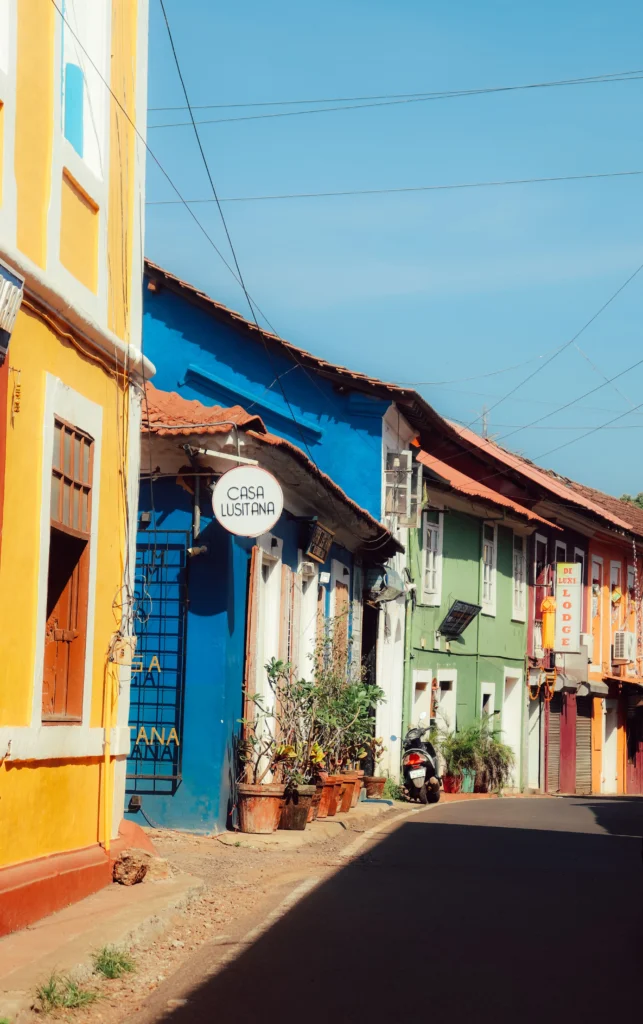 Top 10 places to visit in Goa - Narrow historic alleys and colorful colonial villas in Fontainhas