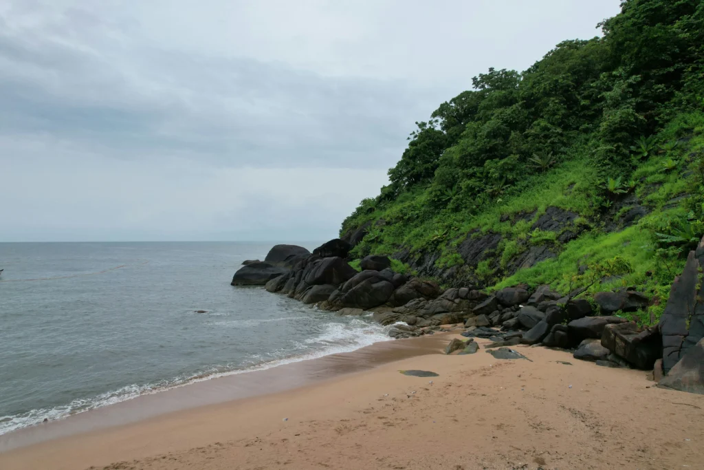 places to visit in goa, butterfly beach